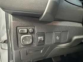 Toyota Auris (2018) thumbnail 8