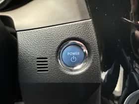 Toyota Auris (2018) thumbnail 9