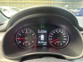 Kia Rio (2022) thumbnail 7