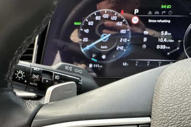 Kia Sportage (2024) thumbnail 11