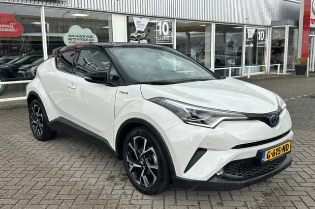 Toyota C-HR (2019) thumbnail 17