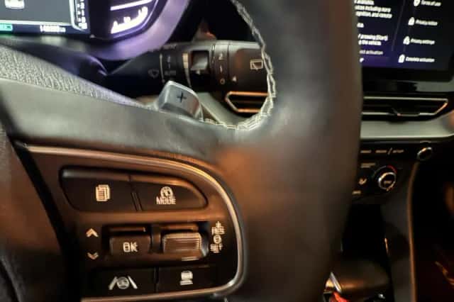 Kia Niro (2022) thumbnail 8
