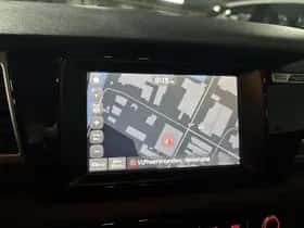 Kia Niro (2018) thumbnail 12