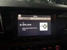 Kia Niro (2018) thumbnail 14