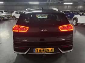Kia Niro (2018) thumbnail 16