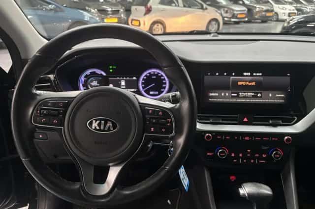 Kia Niro (2020) thumbnail 8