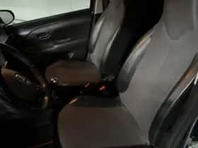 Toyota Aygo (2018) thumbnail 2