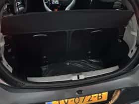 Toyota Aygo (2018) thumbnail 18