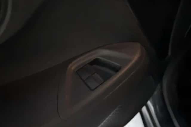 Toyota Aygo (2018) thumbnail 3