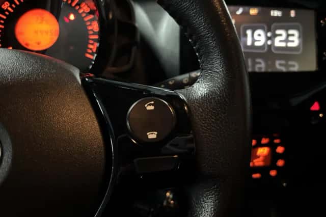 Toyota Aygo (2018) thumbnail 10