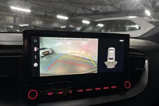 Kia Ceed Sportswagon (2023) thumbnail 15