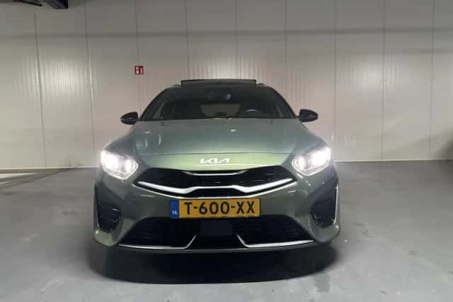 Kia Ceed Sportswagon (2023) thumbnail 23