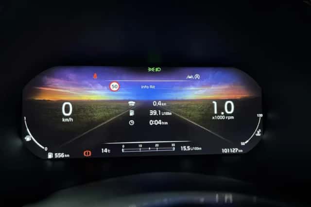 Kia Ceed Sportswagon (2023) thumbnail 5