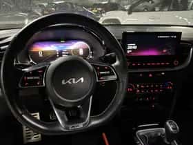 Kia Ceed Sportswagon (2023) thumbnail 6