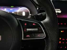 Kia Ceed Sportswagon (2023) thumbnail 9