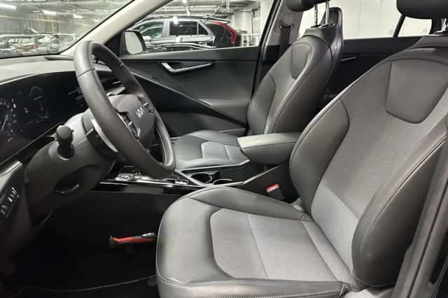 Kia Niro (2024) thumbnail 2