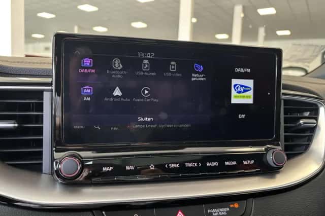 Kia XCeed (2024) thumbnail 17