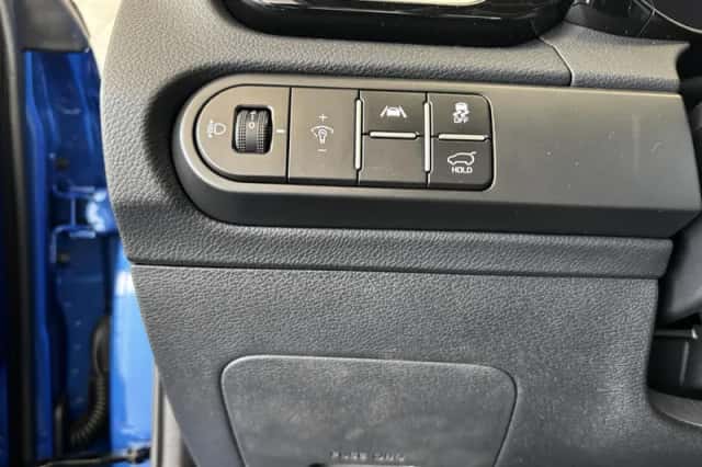 Kia XCeed (2024) thumbnail 18