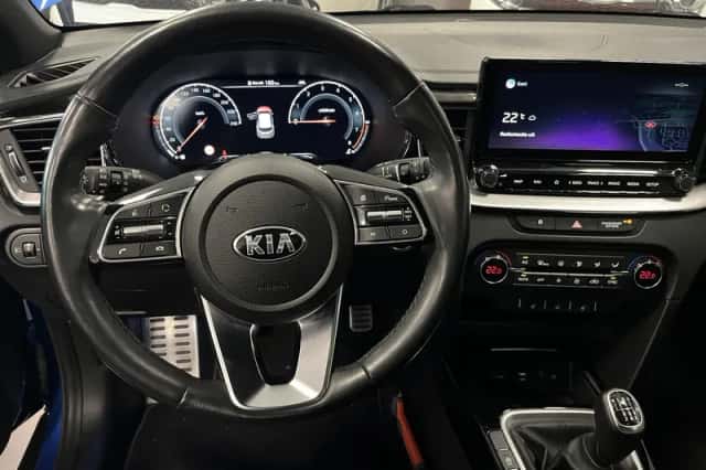Kia XCeed (2021) thumbnail 4