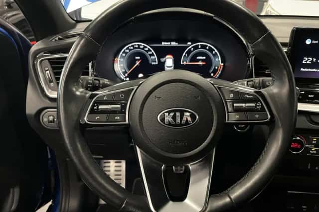 Kia XCeed (2021) thumbnail 5
