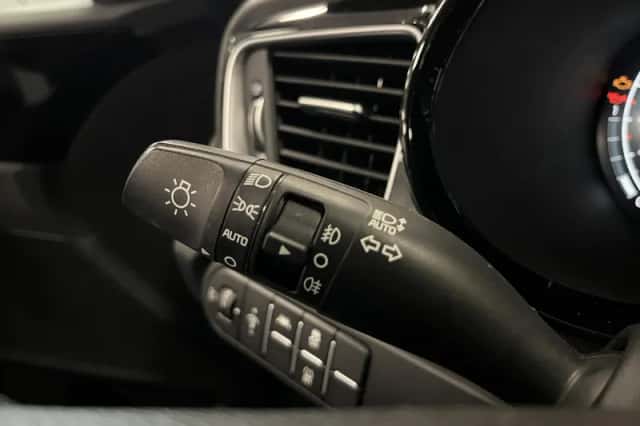 Kia XCeed (2021) thumbnail 8