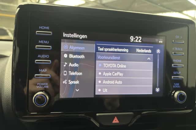 Toyota Yaris (2022) thumbnail 16