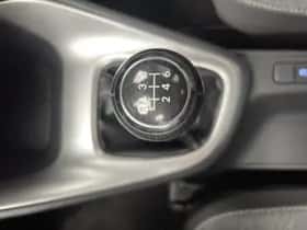 Toyota Yaris (2022) thumbnail 17
