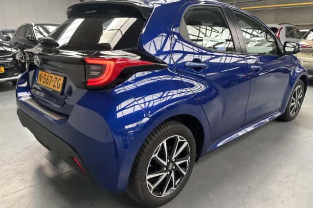 Toyota Yaris (2022) thumbnail 23
