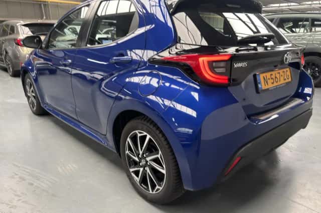 Toyota Yaris (2022) thumbnail 24