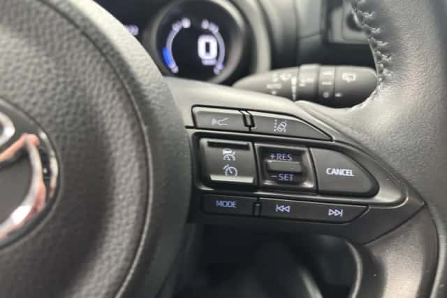 Toyota Yaris (2022) thumbnail 7