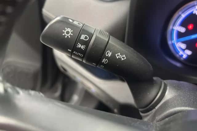 Toyota RAV4 (2019) thumbnail 11