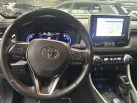Toyota RAV4 (2019) thumbnail 5