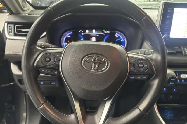 Toyota RAV4 (2019) thumbnail 10