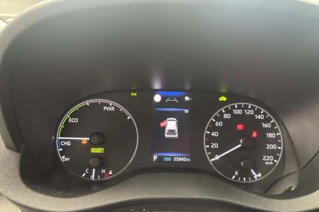 Toyota Yaris (2024) thumbnail 5
