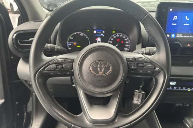Toyota Yaris (2024) thumbnail 6