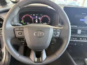 Toyota C-HR (2025) thumbnail 8