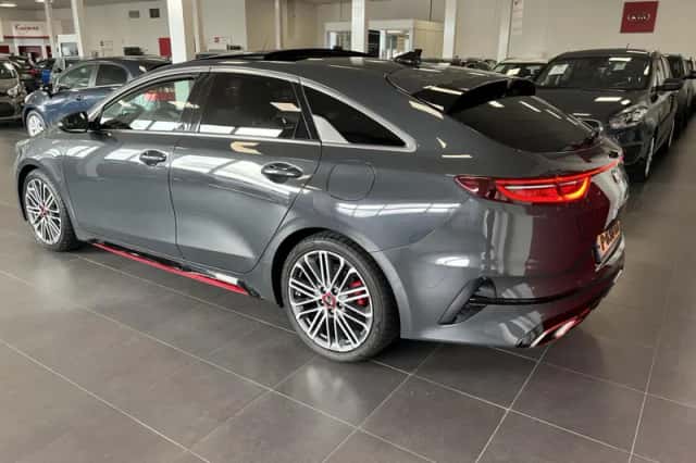 Kia Proceed (2019) thumbnail 20