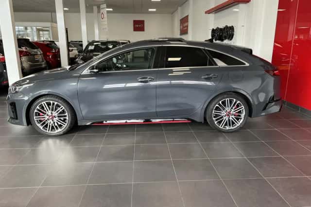Kia Proceed (2019) thumbnail 21
