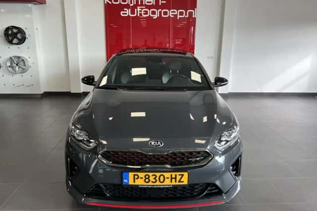 Kia Proceed (2019) thumbnail 23