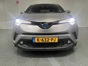 Toyota C-HR (2019) thumbnail 22