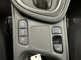 Toyota Yaris (2024) thumbnail 4