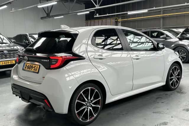 Toyota Yaris (2024) thumbnail 31