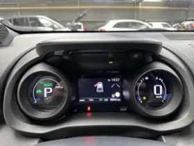 Toyota Yaris (2024) thumbnail 6