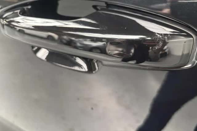 Volvo XC40 (2020) thumbnail 2