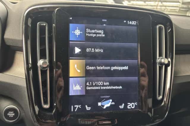 Volvo XC40 (2020) thumbnail 15