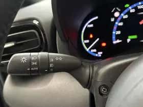 Toyota Yaris Cross (2024) thumbnail 6