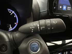 Toyota Yaris Cross (2024) thumbnail 7
