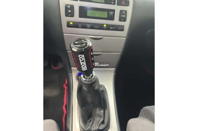 Toyota Corolla (2004) thumbnail 10