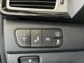 Kia Niro (2019) thumbnail 12