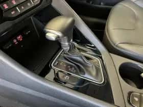 Kia Niro (2019) thumbnail 18